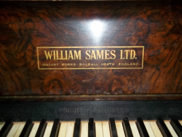 This piano dates between about 1890 and 1905.